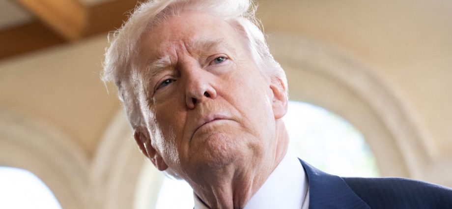 reported-size-of-the-traitor’s-new-‘folly’-draws-backlash-amid-cost-of-living-crisis