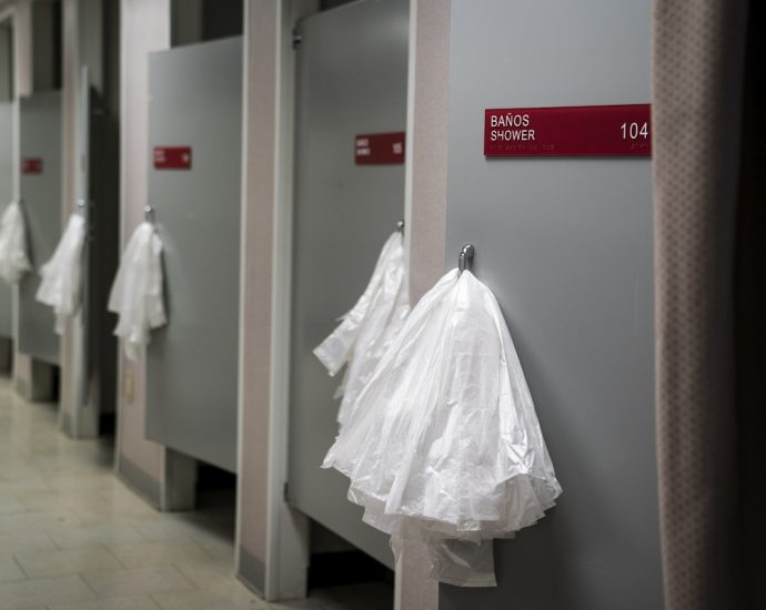 ice-detention-center-under-lockdown-thanks-to-measles-outbreak