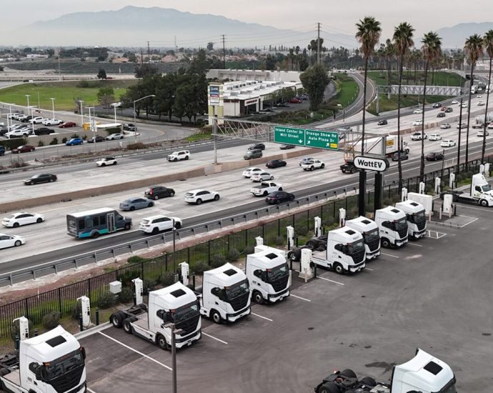 wattev-doubles-capacity,-adds-megawatt-chargers-at-san-bernardino-electric-truck-charging-depot