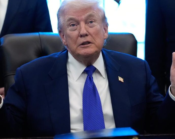 the-traitor-says-federal-government-should-‘take-over’-state-elections