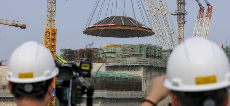 to-build-nuclear-faster,-energy-dept.-pitches-bypassing-environmental-laws