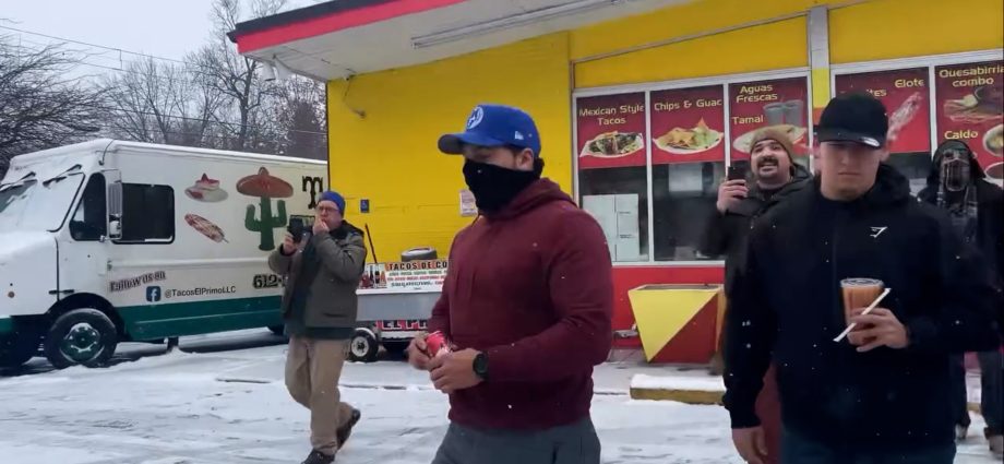 ice-agents-confronted-at-mexican-diner-in-minneapolis