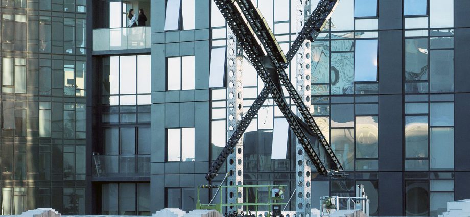 paris-prosecutors-summon-elon-musk-to-appear-after-raid-on-x’s-french-offices