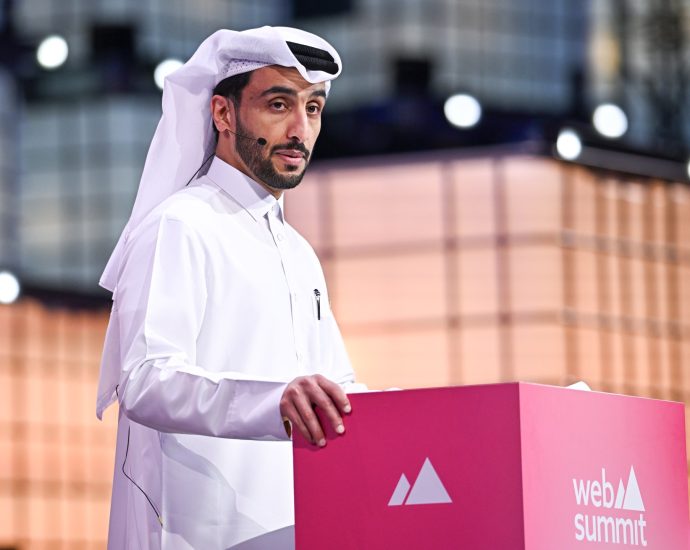 al-jazeera-to-reinvent-journalism-for-the-digital-age:-director-general