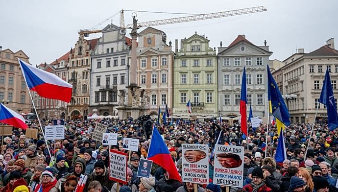 czech-government-faces-parliamentary-no-confidence-vote-over-row-with-the-president