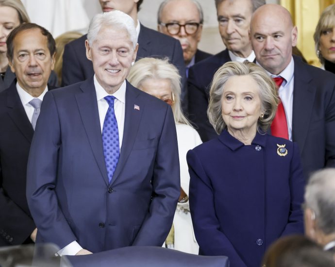 bill-and-hillary-clinton-agree-to-testify-in-house-epstein-investigation