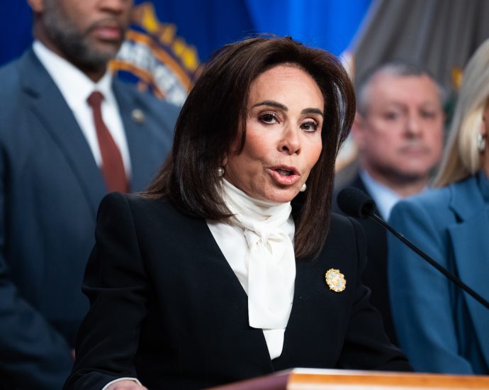 pirro’s-hard-line-on-dc-firearm-possession-tests-the-traitor’s-image