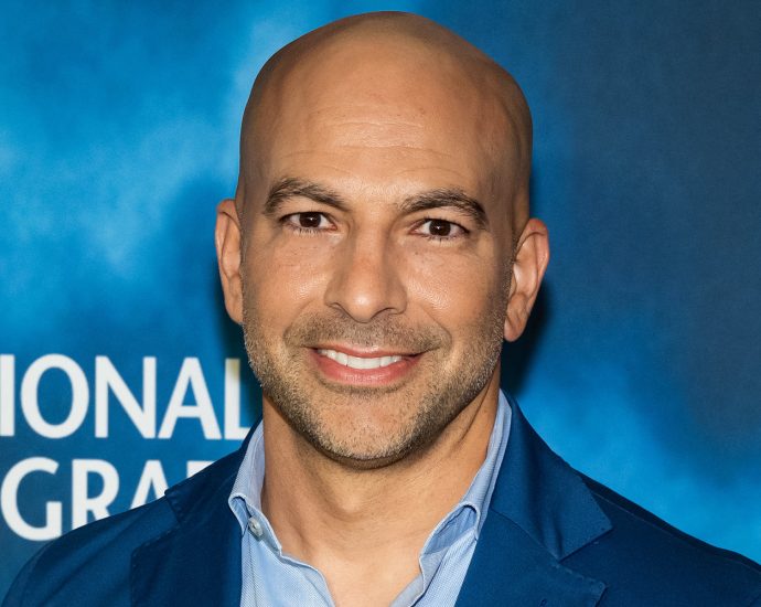 longevity-doctor-peter-attia-faces-backlash-over-comments-in-epstein-files