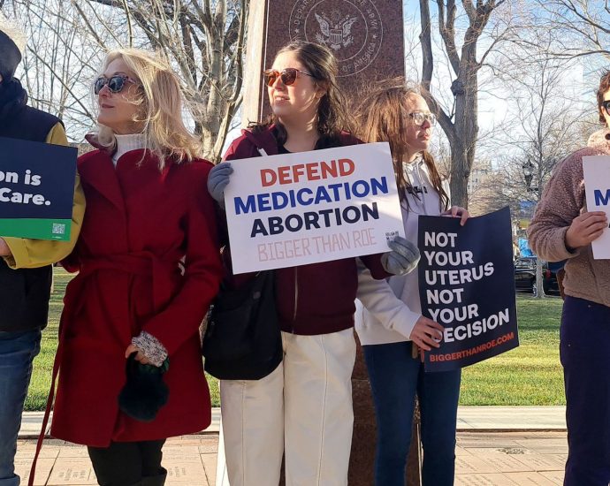 texas-man-sues-california-doctor-for-wrongful-death-for-mailing-abortion-pills