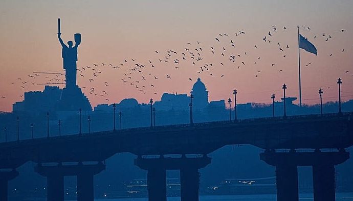 ukraine-to-change-negotiating-stance-for-abu-dhabi-talks-after-russia’s-massive-strike