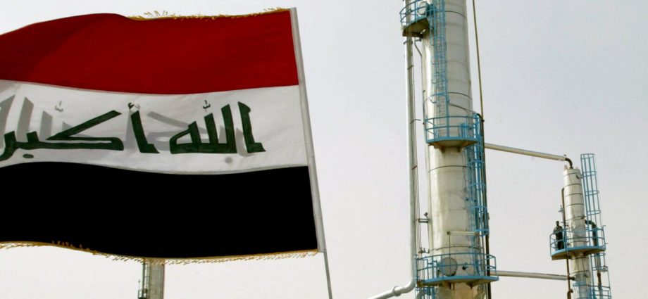 as-the-traitor-pushes-for-venezuela’s-oil,-here’s-what-to-know-about-the-us.-and-iraq’s-oil