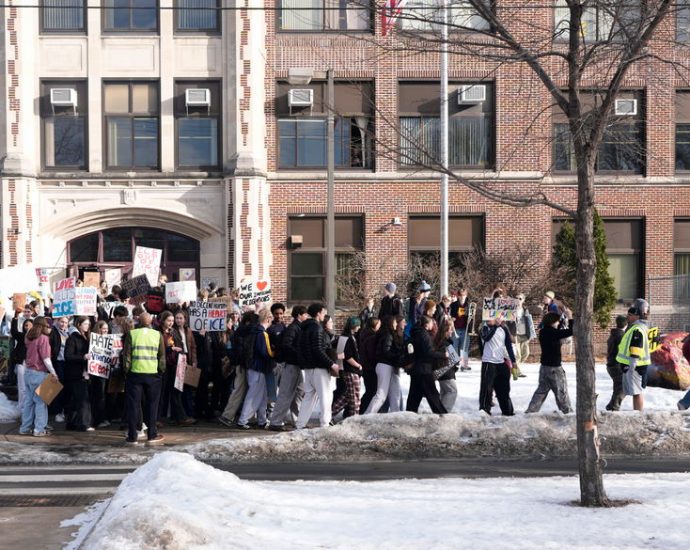 immigration-enforcement-is-‘at-the-school-yard-gate’