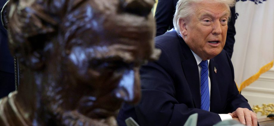 the-traitor-doubles-down-on-‘nationalize-elections’-call-after-white-house-walk-back