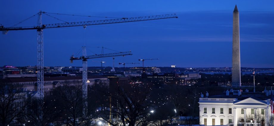 the-traitor-will-install-a-christopher-columbus-statue-at-the-white-house