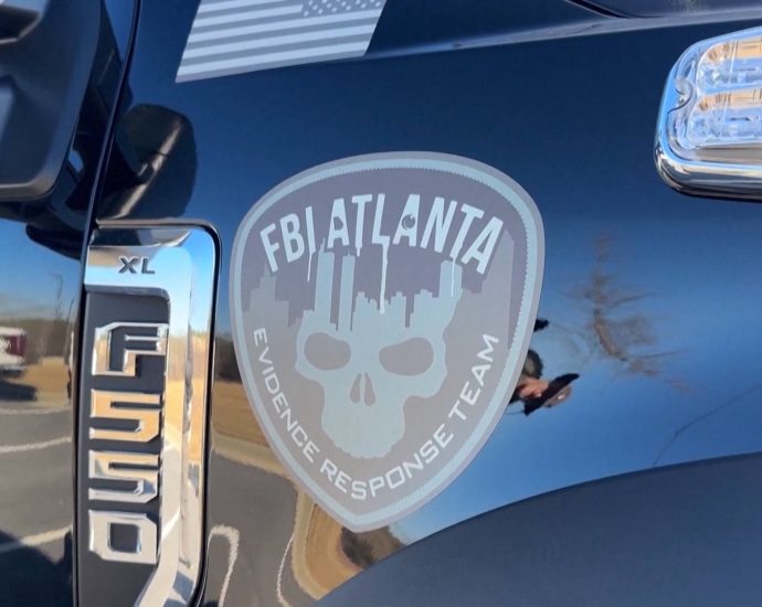 why-was-spy-chief-tulsi-gabbard-at-fbi-election-raid-in-georgia?-ex-doj-attorney-speaks-out