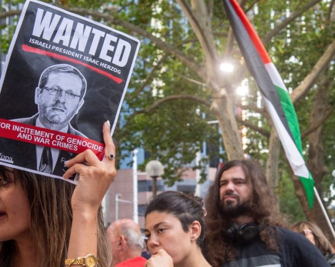 australia-charges-teen-over-online-threat-as-israeli-president-due-to-visit