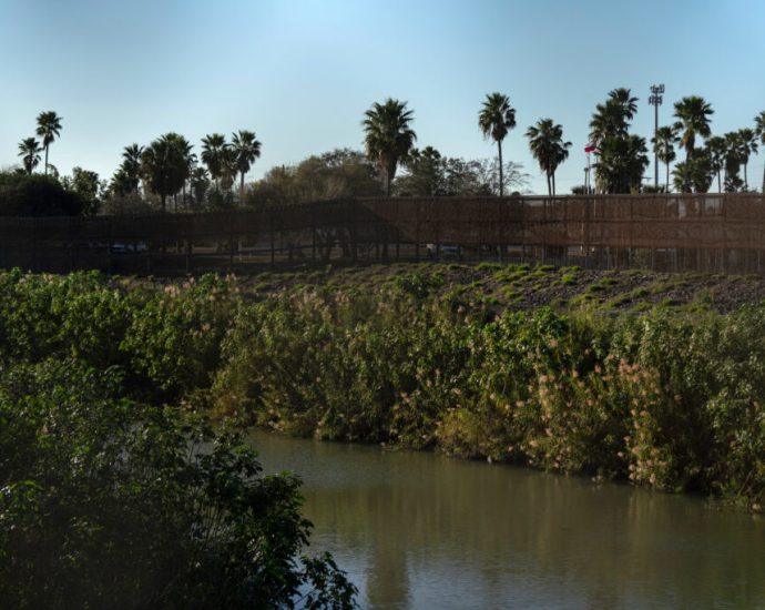 rio-grande-valley-advocates-urge-congress-to-restore-protections-for-public-lands-in-path-of-border-wall