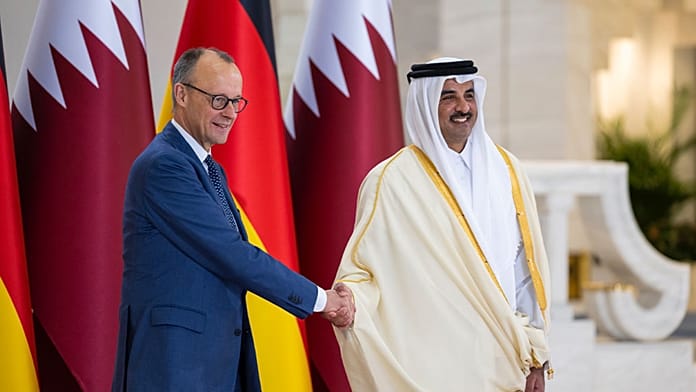 german-chancellor-visits-qatar-for-cooperation-talks-amid-regional-tensions