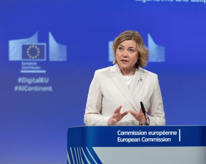 france-dumps-zoom-and-teams-as-europe-seeks-digital-autonomy-from-the-us