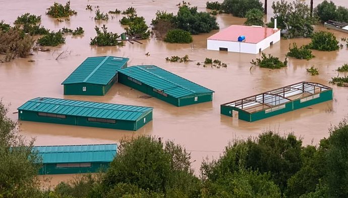 spain-floods:-storm-leonardo-forces-4,000-evacuations-in-andalusia