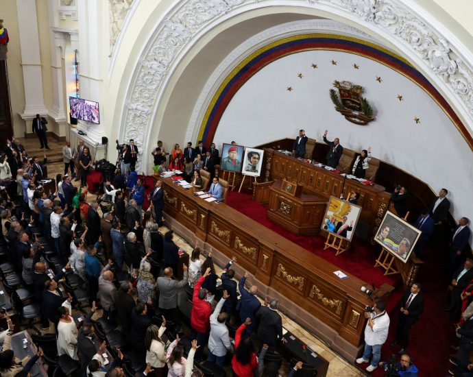 venezuela’s-national-assembly-approves-amnesty-bill-in-first-of-two-votes