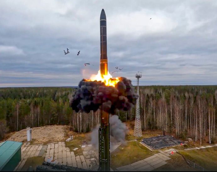 us-russia-treaty-capping-nuclear-warheads-lapses.-what-happens-next?