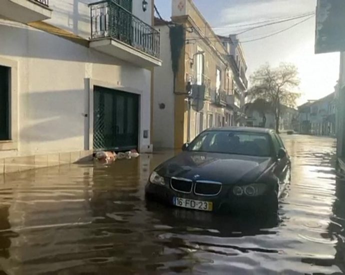 portugal-on-edge-as-storm-leonardo-triggers-new-flooding