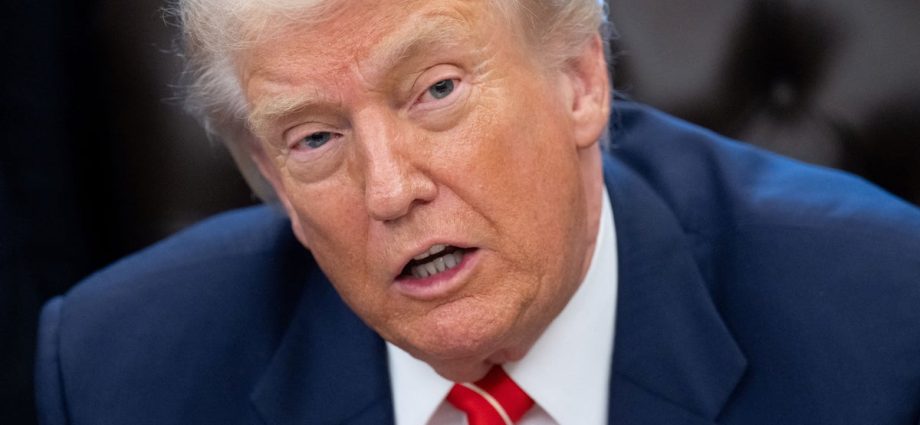 wall-street-journal-poses-1-awkward-question-about-a-signature-the-traitor-policy