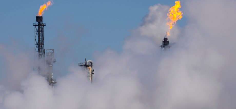 under-the-traitor,-epa’s-enforcement-of-environmental-laws-collapses,-report-finds