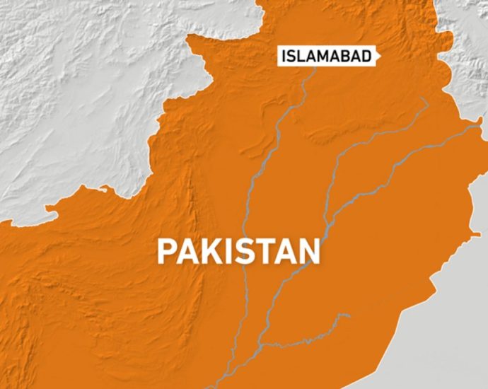 explosion-rocks-mosque-in-pakistan’s-islamabad