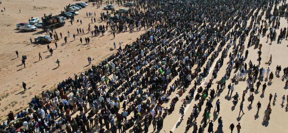 thousands-attend-funeral-for-saif-al-islam-gaddafi,-son-of-libyan-ex-leader