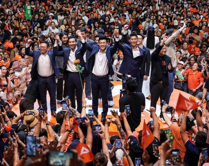 as-thais-head-to-polls,-can-the-reformist-people’s-party-break-the-cycle?