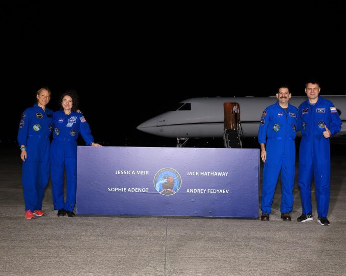 nasa’s-spacex-crew-12-arrives-in-florida