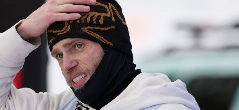 winter-olympian-pees-a-message-in-the-snow-for-the-traitor-administration