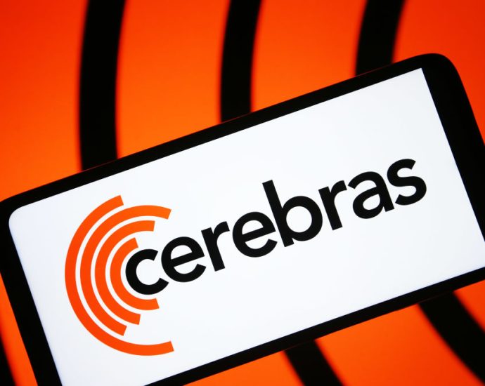 Benchmark raises $225M in special funds to double down on Cerebras