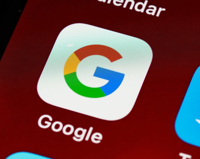 How to clear space in your Google for free