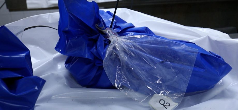 video:-israel-returns-unidentified-palestinian-bodies-to-gaza