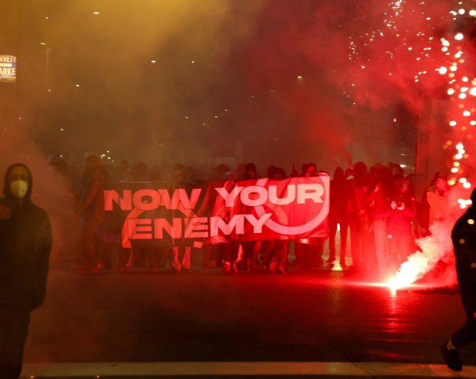 protests-against-ice-and-israel-at-winter-olympics-in-milan