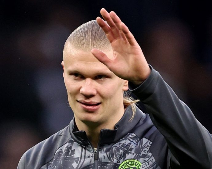 live:-liverpool-vs-manchester-city-–-premier-league