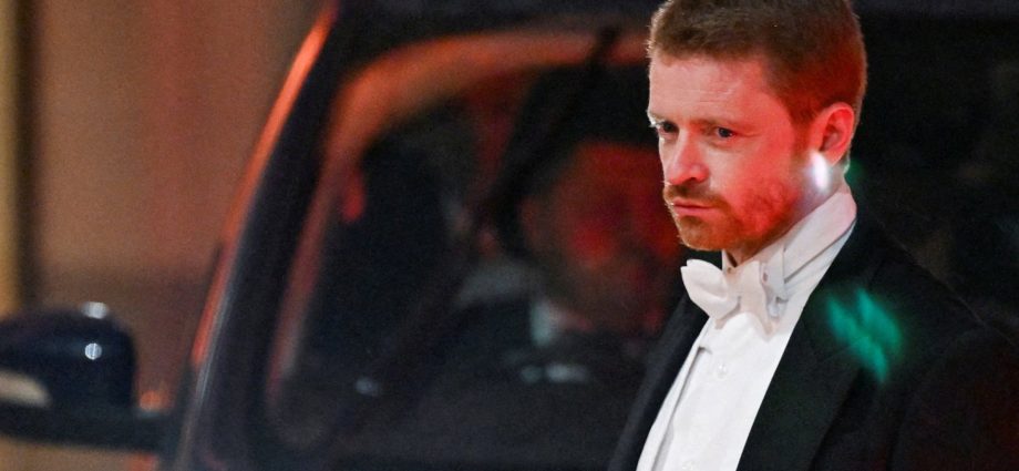 uk-pm’s-top-aide-quits-over-mandelson’s-links-to-epstein