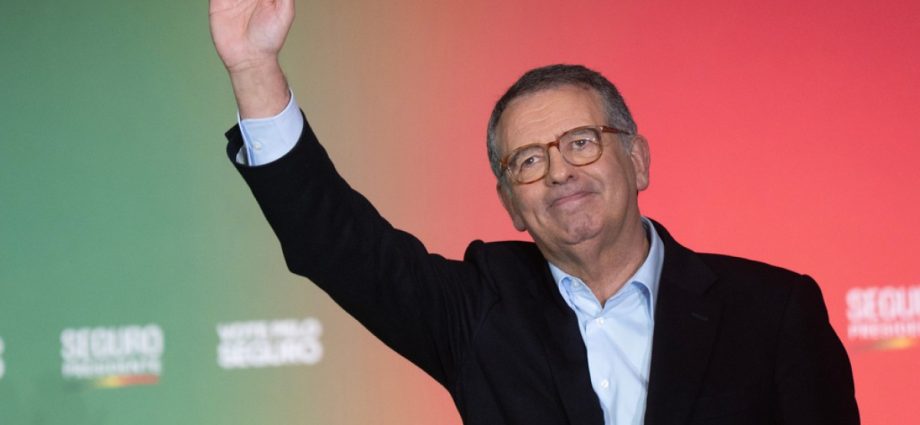 portugal-elects-socialist-party’s-seguro-as-president-in-landslide