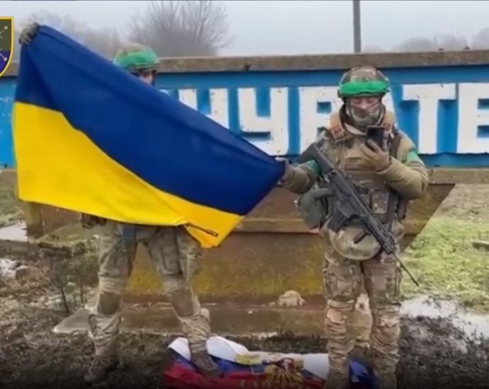 russia-filmed-its-“victory”-in-ternuvate-with-drones-—-an-hour-later,-ukrainian-forces-wiped-the-group-out