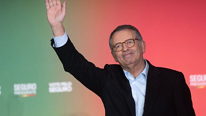 centre-left-antonio-jose-seguro-beats-far-right-rival-to-portuguese-presidency:-exit-polls