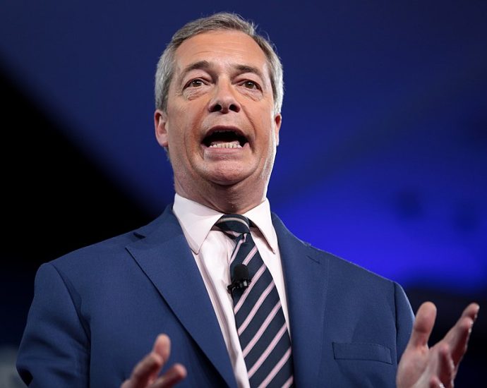 the-political-roots-of-nigel-farage-and-reform-uk-stretch-back-to-alberta