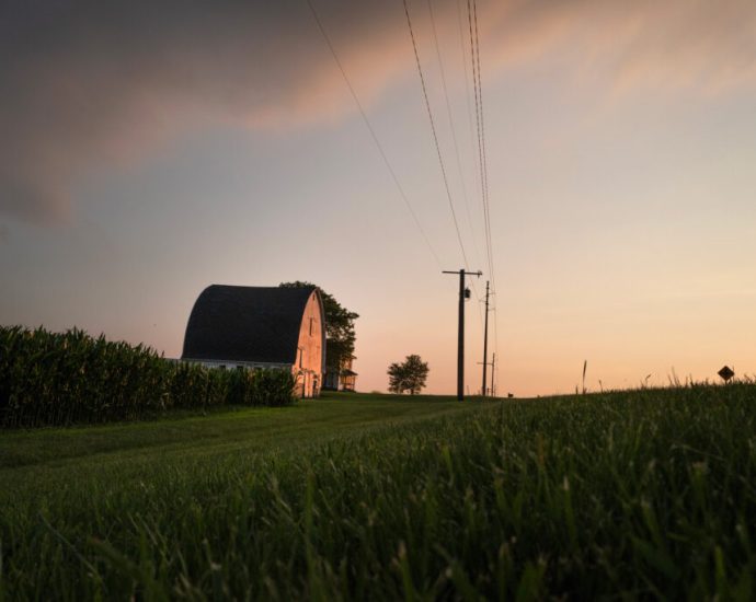local-barley-becomes-local-booze-at-a-wisconsin-distillery-prioritizing-ag-sustainability