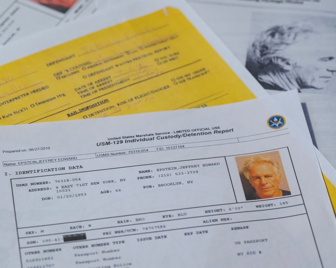 files-show-fbi-found-no-evidence-epstein-was-running-sex-trafficking-ring