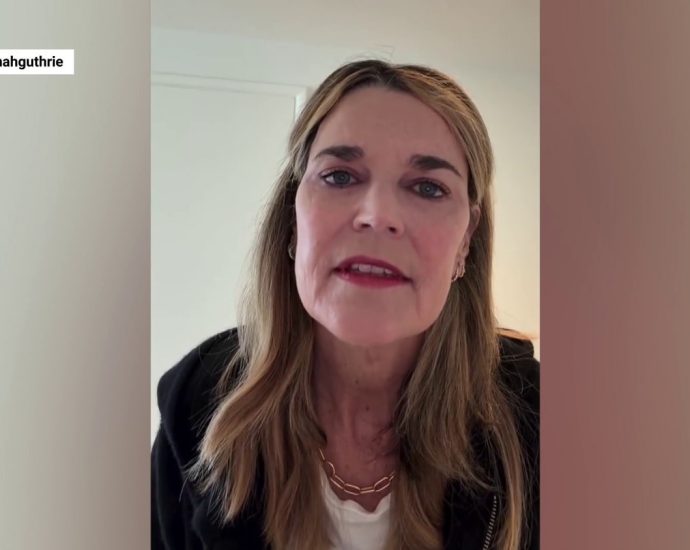 savannah-guthrie-posts-new-video-amid-search-for-mother:-‘hour-of-desperation’