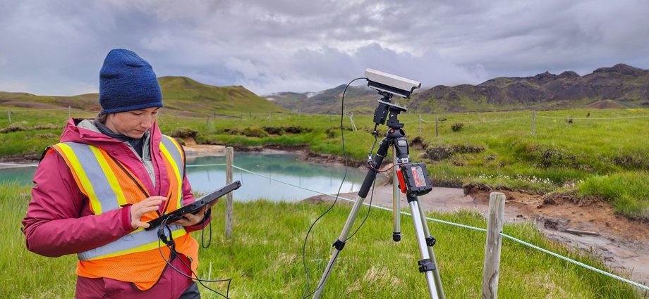 iceland:-team-atomic