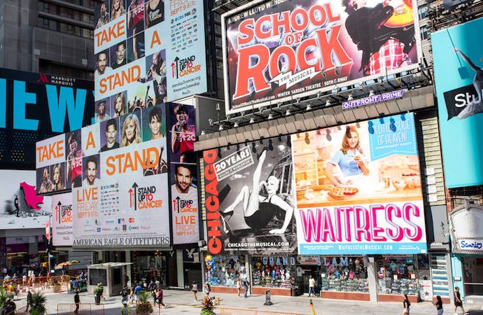 openai-introduces-ads…for-the-people!