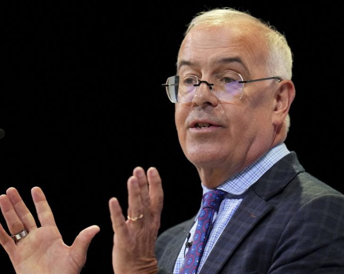 for-nyt’s-david-brooks,-a-long-overdue-goodbye